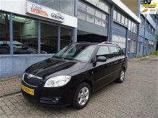 Skoda Fabia Combi - 1.4-16V Elegance