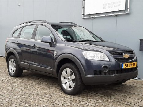 Chevrolet Captiva - 2.4i Style 2WD Trekhaak/17inch/7-persoons - 1