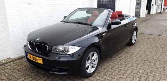 BMW 1-serie Cabrio - 118i Automaat Leer / Clima / Stoelverwarming / Xenon / PDC / Navi - 1