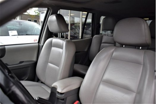 Hyundai Santa Fe - 2.4i-16V Elite | DAKRAAM | LEDEREN INTERIEUR | STOELVERWARMING | AIRCO | - 1