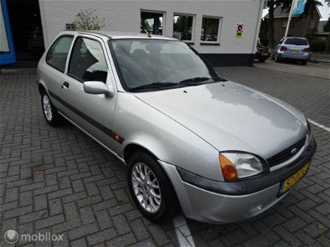 Ford Fiesta - 1.3-8V Century STUURBEKRACHTIGING - 1