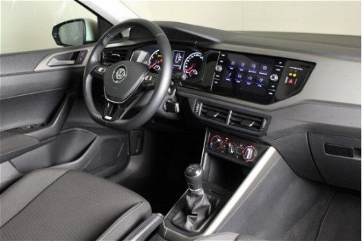 Volkswagen Polo - 1.0 TSI 95PK Comfortline | Airco | Stoelverwarming | Lichtmetalen velgen | Led dag - 1