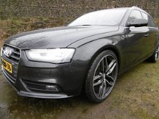 Audi A4 Avant - SPORTS/LED+XENON/NAVI/CHROME/INR&GAR.MOGELIJK