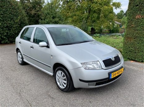 Skoda Fabia - Automaat 1.4-16V Comfort - 1