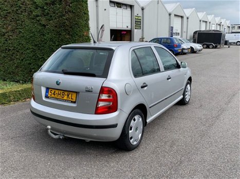 Skoda Fabia - Automaat 1.4-16V Comfort - 1