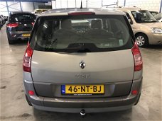 Renault Scénic - 1.6-16V Privilège Comfort CLIMA TREKHAAK