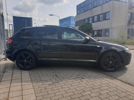 Audi A3 Sportback - 2.0 TDI Ambiente - 1