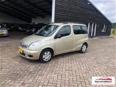 Toyota Yaris Verso - 1.3 16v VVT-i Linea Terra