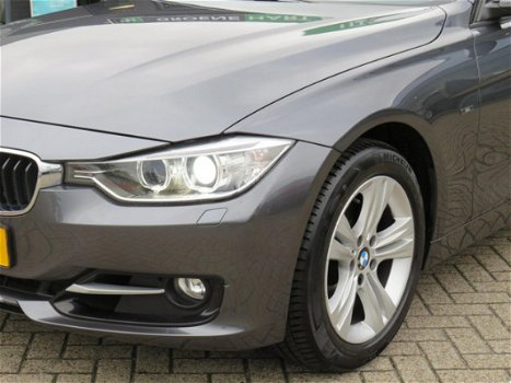 BMW 3-serie - 320i Executive /LEDER/XENON/NAVI/NL-AUTO/NAP - 1