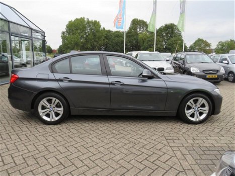 BMW 3-serie - 320i Executive /LEDER/XENON/NAVI/NL-AUTO/NAP - 1