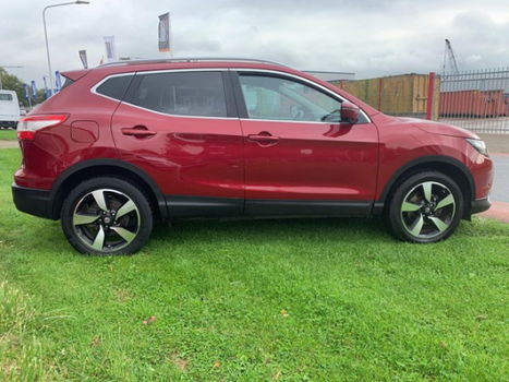 Nissan Qashqai - 1.2 Tekna PANO / NAVI / KEYLESS - 1