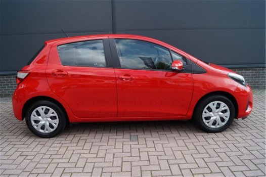 Toyota Yaris - 1.0 VVT-i Comfort l Airco | Handsfree - 1