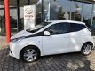 Toyota Aygo - 1.0 12v VVT-i Sport 5drs - 1 - Thumbnail