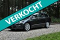 Volkswagen Passat Variant - 3.2 V6 HIGHLINE KEYLESS|SCHUIFDAK|LEDER|DVD|DYNAUDIO|R36 - 1 - Thumbnail