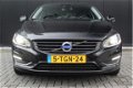 Volvo V60 - D6 Hybrid Summum incl BTW | Lederen bekleding / Xenon verlichting / All Season banden - 1 - Thumbnail
