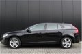 Volvo V60 - D6 Hybrid Summum incl BTW | Lederen bekleding / Xenon verlichting / All Season banden - 1 - Thumbnail