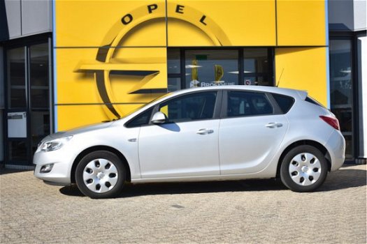 Opel Astra - 1.4 Edition | Airconditioning | Cruise Control | Elektrische ramen | Stuurbekrachtiging - 1