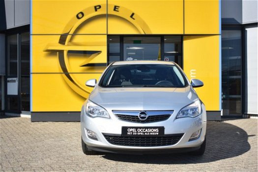 Opel Astra - 1.4 Edition | Airconditioning | Cruise Control | Elektrische ramen | Stuurbekrachtiging - 1