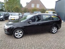 Ford Focus Wagon - 1.6 Comfort navigatie, sportvelgen