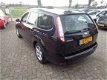 Ford Focus Wagon - 1.6 Comfort navigatie, sportvelgen - 1 - Thumbnail