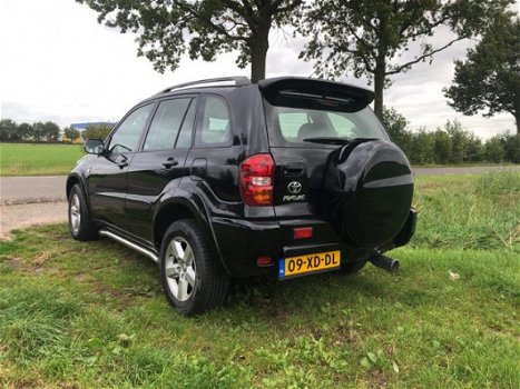 Toyota RAV4 - 2.0-16V VVT-i Sol - 1