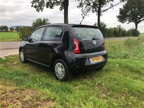 Volkswagen Up! - 1.0 move up BlueM - 1