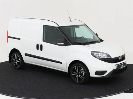 Fiat Doblò Cargo - 1.3 MJ L1H1 95PK LICHTMETALEN VELGEN AIRCO NAVIGATIE CRUISE CONTROL BLUETOOTH PDC - 1