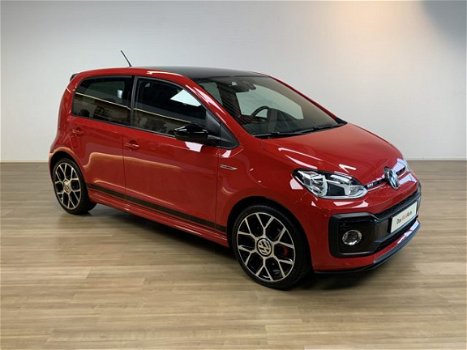 Volkswagen Up! - 1.0 TSI 115pk GTI | Beats soundsystem | Climate control | Stoelverwarming | Parkeer - 1