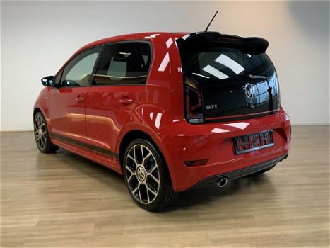 Volkswagen Up! - 1.0 TSI 115pk GTI | Beats soundsystem | Climate control | Stoelverwarming | Parkeer - 1