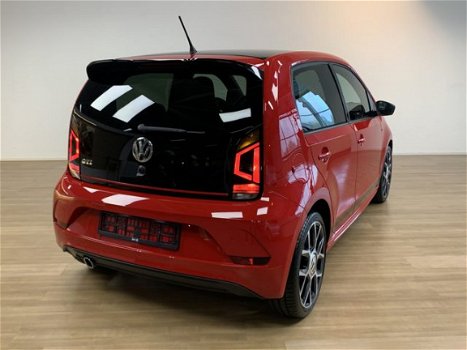 Volkswagen Up! - 1.0 TSI 115pk GTI | Beats soundsystem | Climate control | Stoelverwarming | Parkeer - 1