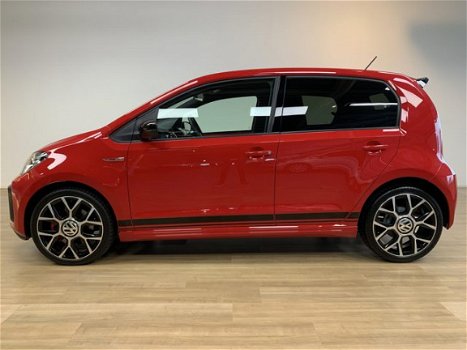 Volkswagen Up! - 1.0 TSI 115pk GTI | Beats soundsystem | Climate control | Stoelverwarming | Parkeer - 1