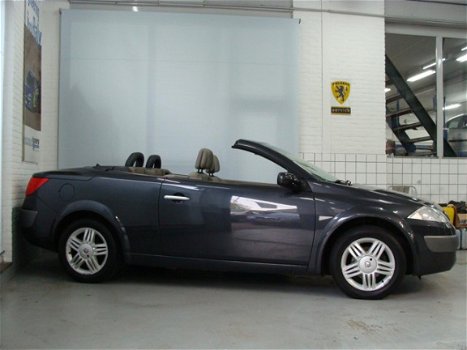 Renault Mégane coupé cabriolet - 1.6-16V Privilège Luxe - 1