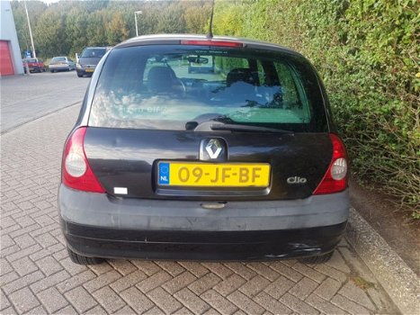 Renault Clio - 1.2 Expression 5-deurs APK t/m 23-09-2020 - 1