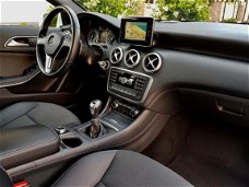 Mercedes-Benz A-klasse - 180 CDI EDITION LEDER NAVI XENON LED 6VERSN LMV PDC