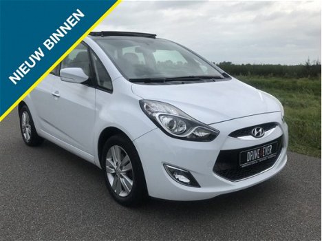 Hyundai ix20 - 1.4i i-Vision 2010 met Pano/Climate/Elek pakket - 1