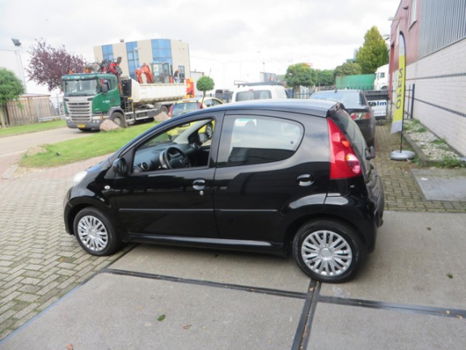 Peugeot 107 - 1.0-12V XR 3/5drs.m/z airco 60x occasions - 1