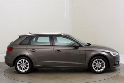 Audi A3 Sportback - 1.4 TFSI Attraction VV48320 | Automaat | Xenon | LED | Navi | Climate | Cruise | - 1