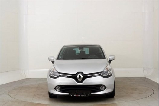 Renault Clio - 1.2 Grandtour Intens 118PK GH12218 | Automaat | Navi | LED | Pano | Climate | DAB | P - 1