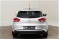 Renault Clio - 1.2 Grandtour Intens 118PK GH12218 | Automaat | Navi | LED | Pano | Climate | DAB | P - 1 - Thumbnail