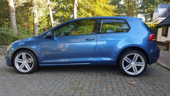 Volkswagen Golf - 1.2 TSI Highline - 1