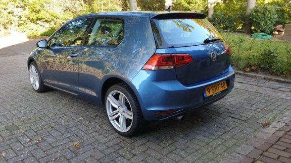 Volkswagen Golf - 1.2 TSI Highline - 1