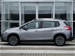 Peugeot 2008 - 1.2 PureTech 82pk AUT. Active | NAVI | Trekhaak | PAN. dak - 1 - Thumbnail