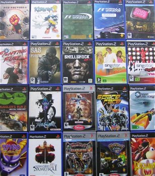 Opruiming van mijn Playstation 2 games - 500 titels! - 2