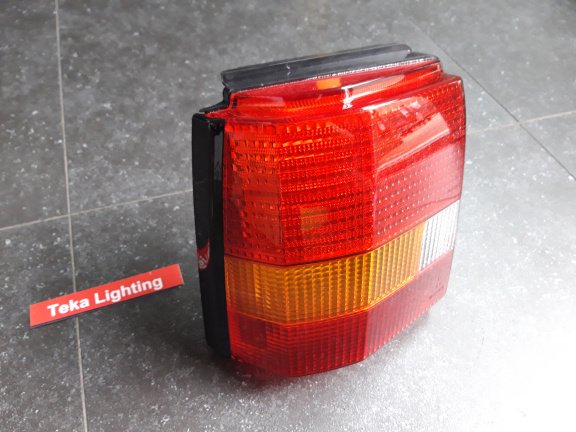 Ford Escort MK3 MK4 Combi Cabriolet Estate Achterlicht Links NOS - nr. 1