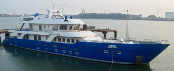 Dutch Shipyard Crossover Vessel/Yacht - 1