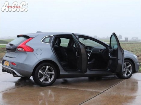 Volvo V40 - 1.6 D2 R-Design Leer ECC Navgatiei PDC - 1