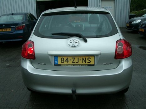 Toyota Auris - 1.4-16V Terra - 1