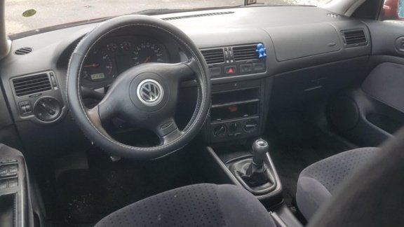 Volkswagen Bora - 1.9 TDI Trendline - 1
