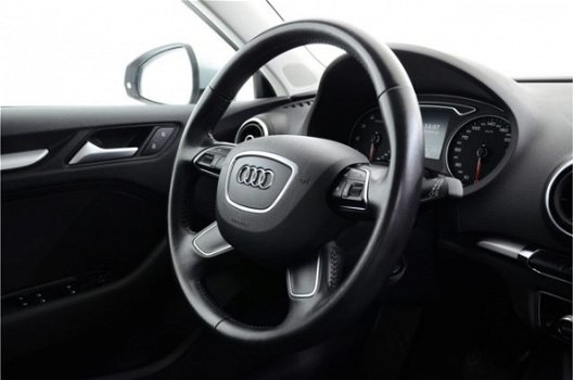 Audi A3 Sportback - 1.4 TFSI Aut. Attraction, Xenon, Stoelverwarming, Audi-Sound - 1