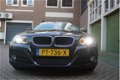 BMW 3-serie Touring - 320i High Executive * Panoramadak Leer Trekhaak 3D NAVI * Compleet onderhouden - 1 - Thumbnail